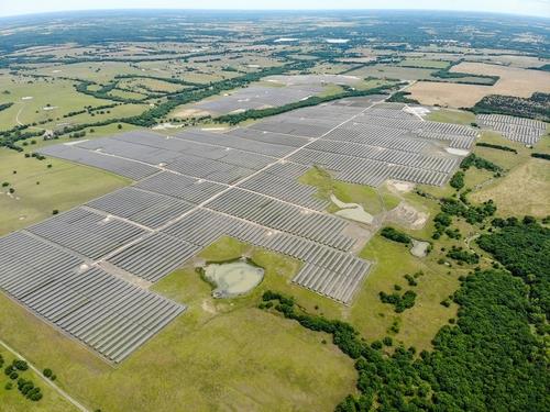 This photo shows the aerial view of a solar power plant built by Hanwha in the U.S. state of Texas, as provided by Hanwha on Jan. 26, 2023. (PHOTO NOT FOR SALE) (Yonhap)