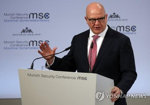 Esta foto de archivo, publicada por la EPA, muestra al ex asesor de seguridad nacional de Estados Unidos, HR McMaster. (FOTO NO A LA VENTA) (Yonhap)