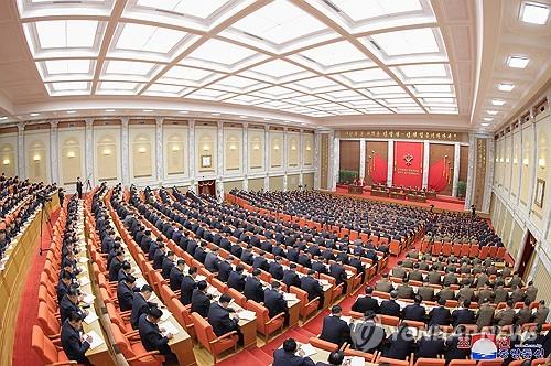 Esta imagen, publicada por la Agencia Central de Noticias de Corea el 29 de diciembre de 2024, muestra la reunión general anual de fin de año del Comité Central del Partido de los Trabajadores de Corea celebrada del 23 al 27 de diciembre. (Para uso únicamente en la República de Corea. Sin redistribución) (Yonhap)