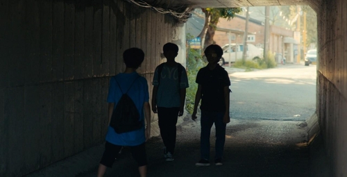  'When This Summer is Over,' quietly powerful film on world of children