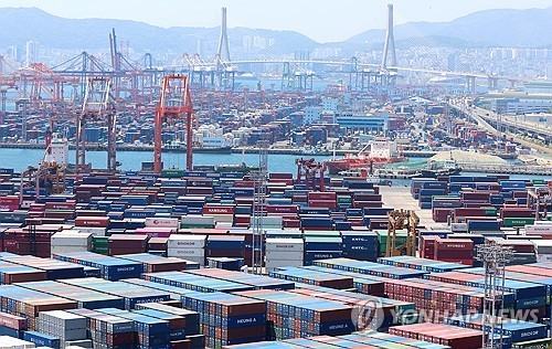 Over half of mid-sized firms voice need for financial, tax support against U.S. tariffs