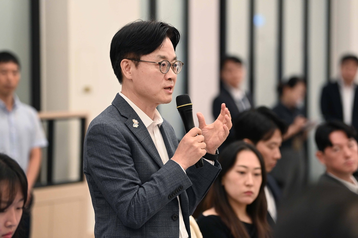 Lutnick said will 'fix' immigration raid on S. Korean workers: industry minister