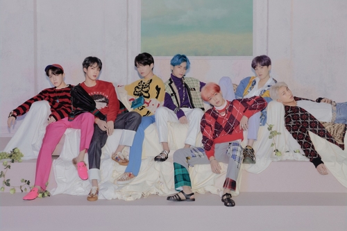 K-pop : deux albums de BTS grimpent au Billboard 200 après leur retour