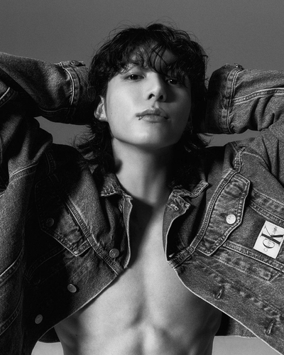 Jungkook de BTS ha sido elegido como el rostro internacional de Calvin Klein