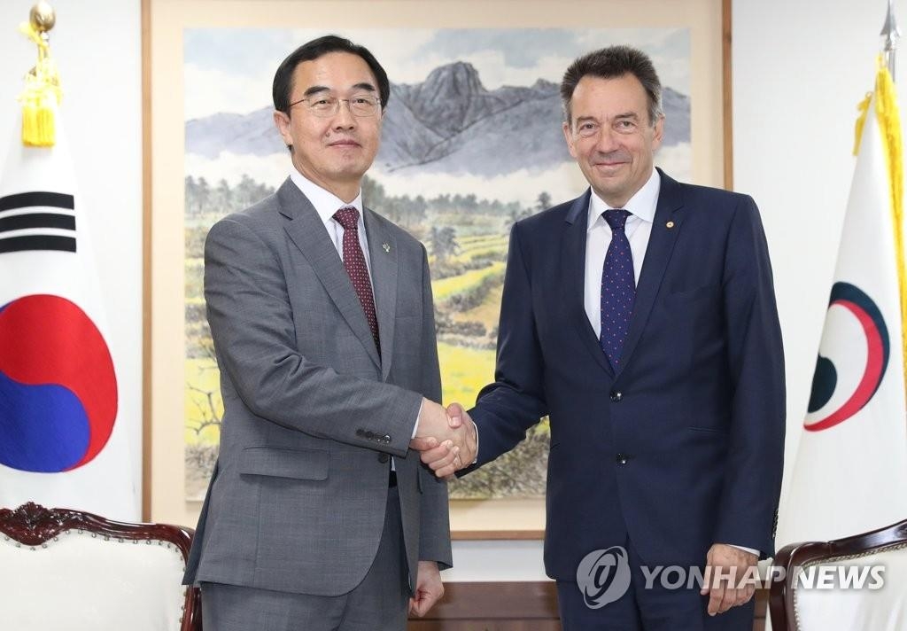 赤十字国際委員会総裁　韓国統一相・外相と相次ぎ会談