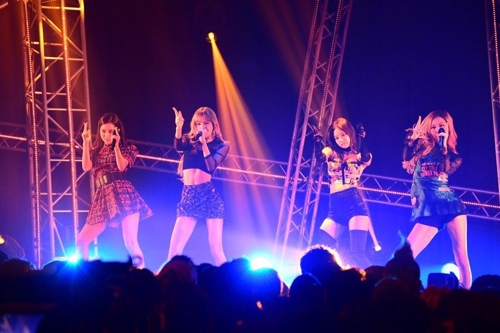 ステージを披露するＢＬＡＣＫＰＩＮＫ（所属事務所提供）＝（聯合ニュース）