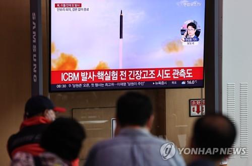 北朝鮮　朝鮮半島東に弾道ミサイル発射