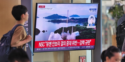 北朝鮮の内部向けメディア　偵察衛星再打ち上げ失敗を報じず