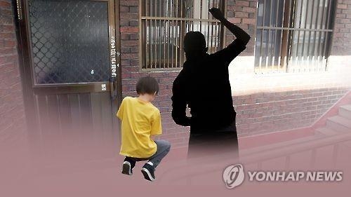 벽·장롱을 향해 3살 아이 집어던져…경찰 '살인죄' 적용(종합) - 3