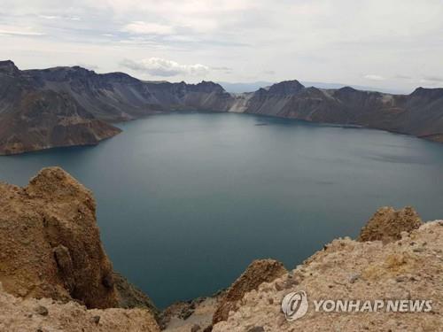 철도공사 中지사, 경의선 통한 '백두산 생수' 운송 사업안 제시