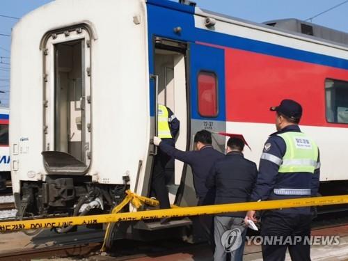 준비 안 된 '임신·출산'…곳곳에서 버려지는 아기들