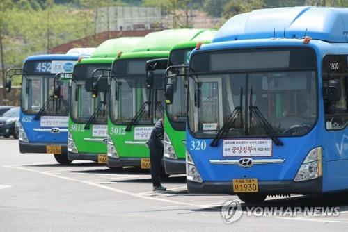 서울 버스 오늘 정상 운행…노사 협상 극적 타결(1보)