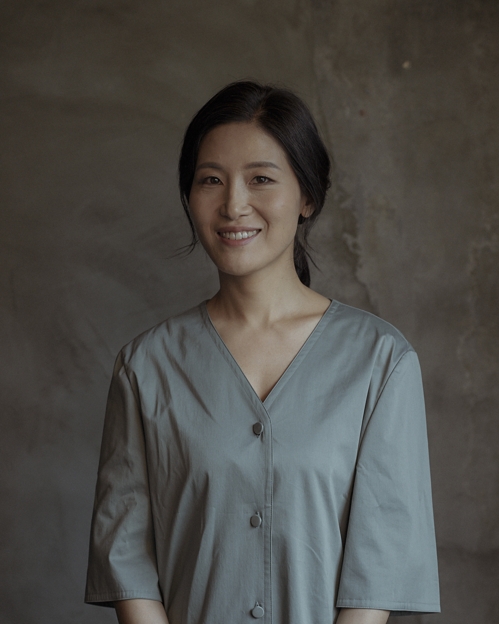 연극 '와이프'에서 '수잔나'를 연기한 배우 이주영 / 서울시극단 제공=연합뉴스