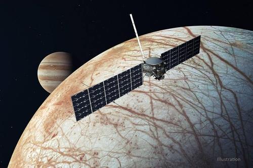 목성의 위성 '유로파'와 탐사선 '유로파 클리퍼' 상상도