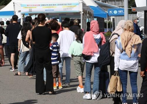 "또 종교모임" 청주서 외국인·교인 집단감염, 연휴 후유증 지속
