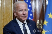 바이든 '몸 낮추고 분쟁 매듭' EU에 구애…시험대는 기후변화