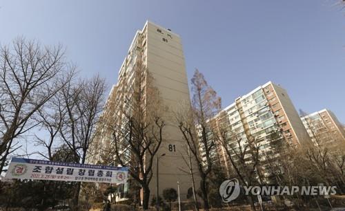 2021년 2월에 촬영된 압구정현대 아파트 단지