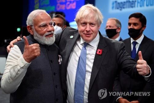 보리스 존슨 영국 총리(오른쪽)과 나렌드라 모디 인도 총리