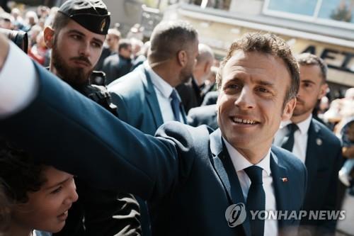 [2보] "마크롱, 프랑스 대선 승리…연임 성공"
