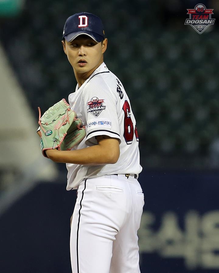 최고 시속 152㎞…포병 출신 파이어볼러 정철원