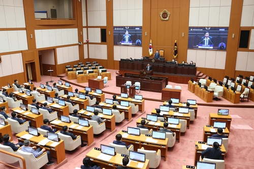 제9대 부산시의회 개원…신임 의장에 4선 안성민 선출