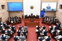 제12대 경남도의회 개원…전반기 의장에 김진부 의원 선출(종합)