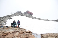 알프스 최고 관측소 덮은 눈, 역사상 가장 빨리 녹았다