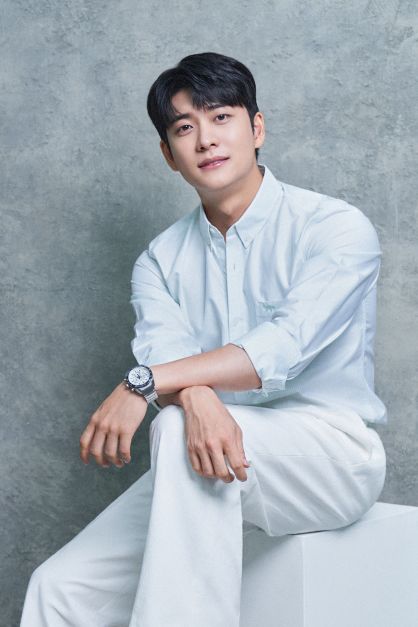 배우 강태오