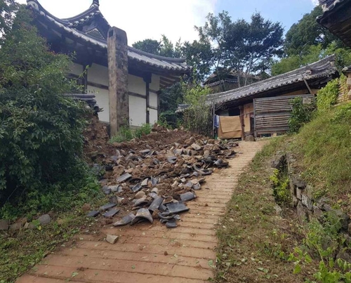 [태풍 힌남노] 경주 양동마을 담장 붕괴되고 침수…문화재 피해 14건