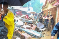 코스타리카서 산사태로 버스 추락해 9명 사망