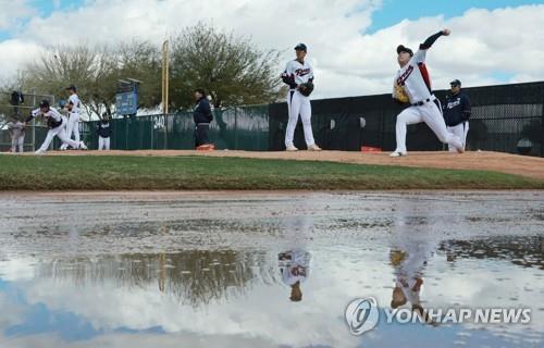 이상 기후에 시달렸던 WBC 대표팀의 애리조나 투손 전지훈련.