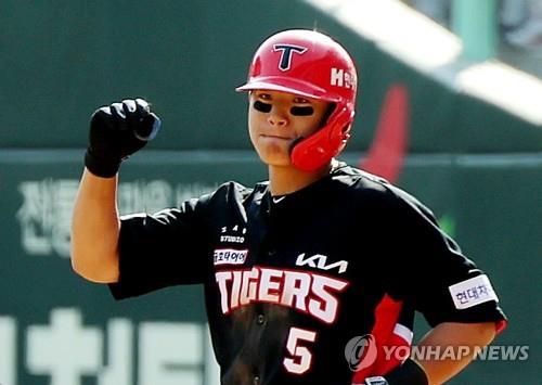 김도영·박찬호 나란히 4안타…KIA, 난타전 끝에 삼성 격파(종합)
