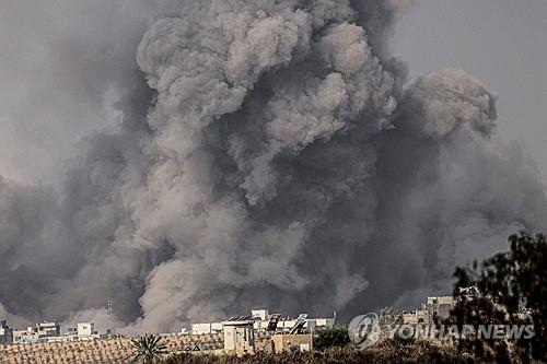 이스라엘 "지상군, 가자지구서 제한적 작전…인질 222명 확인"