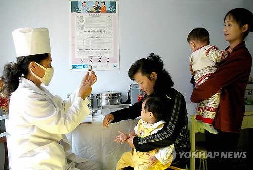 2012년 북한 평양의 예방 접종