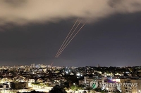 "이스라엘군, 대피명령 해제…이란의 공습 끝난듯"