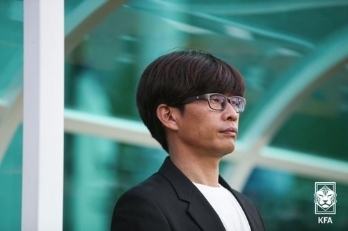 여자축구대표팀 새 사령탑에 선임된 신상우 감독