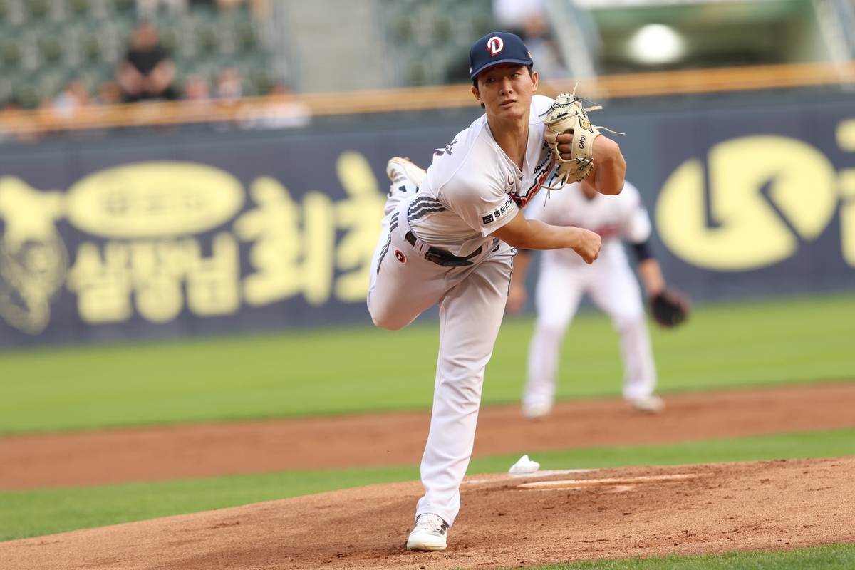 신인 최민석, 5이닝 무실점 역투…두산, kt 제압