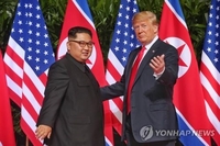 "金과 친서외교에 개방적"…트럼프, 북미대화 시즌2 시동 거나