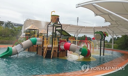 김제체육공뭔 어린이 물놀이장 8일 개장…8월까지 무료 …