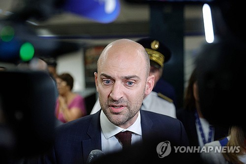 프랑스 외무 "이란 제재 결정, 佛억류자 석방에 달려"