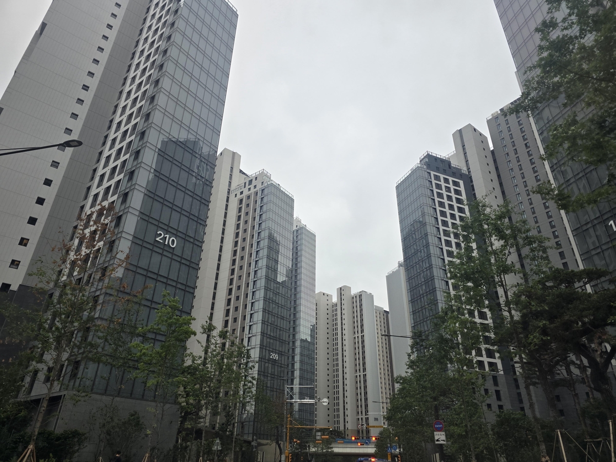대출 규제에 전세시장도 냉랭…"전세대출 안받으면 1억 …
