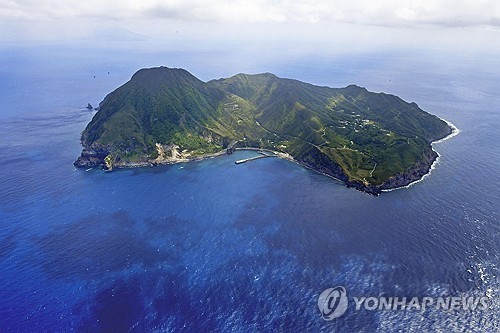 日 도카라열도서 규모 5.4 지진…보름여간 1천400회…