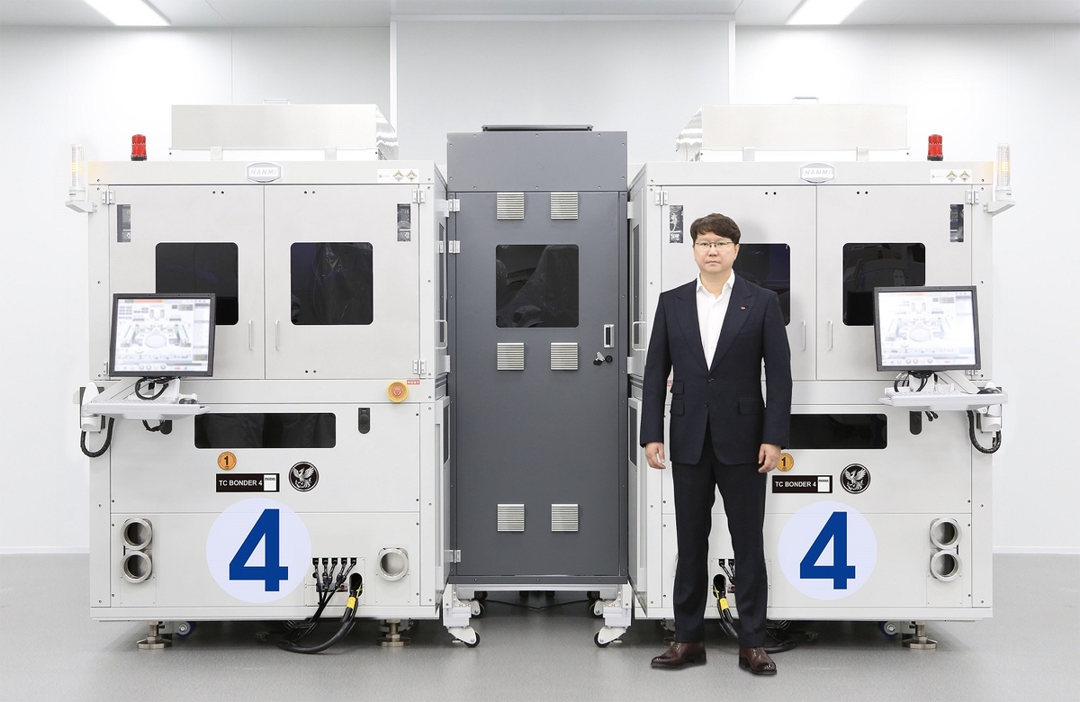 한미반도체 "HBM4·5도 기존 TC본더로…HBM6부터 하이브리드 본더"