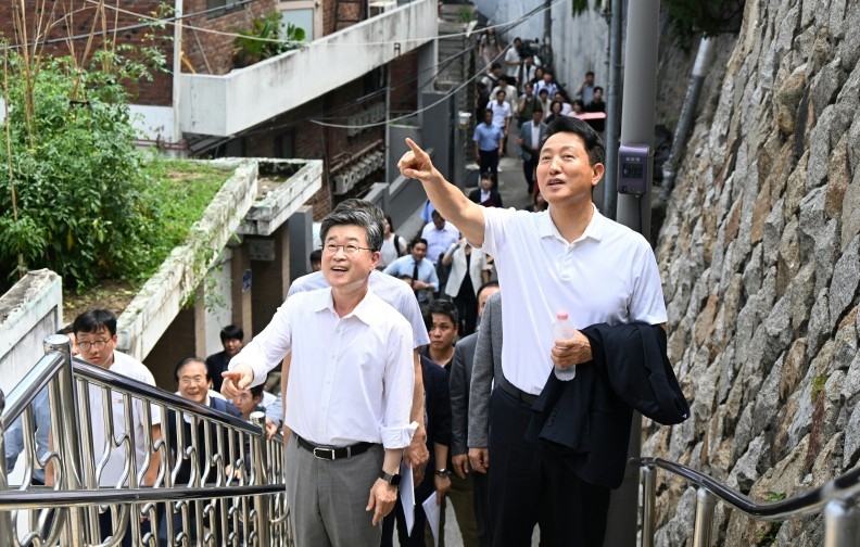 "주택공급 확대 넘어 속도전"…서울시, 입주시기 5.5년 당긴다(종합)