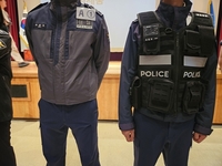 10년만에 바뀌는 경찰복 두고 '와글와글'…10월 최종안 공개