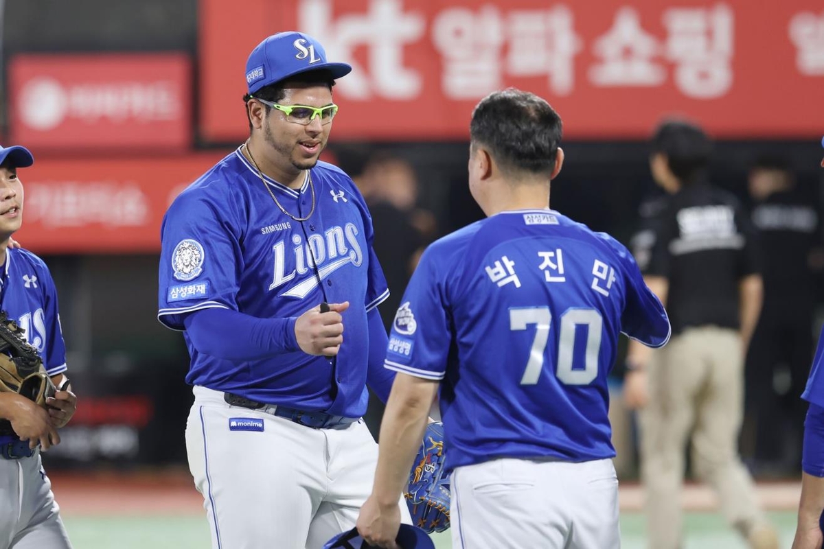 후라도 향해 모자 벗고 고개 숙인 박진만 감독…이유가 있다