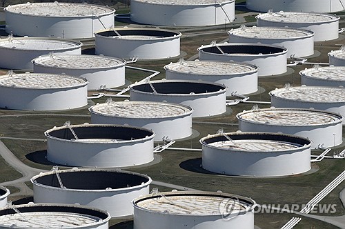 [뉴욕유가] 美 러시아 제재 압박에 급등…WTI 3.7…