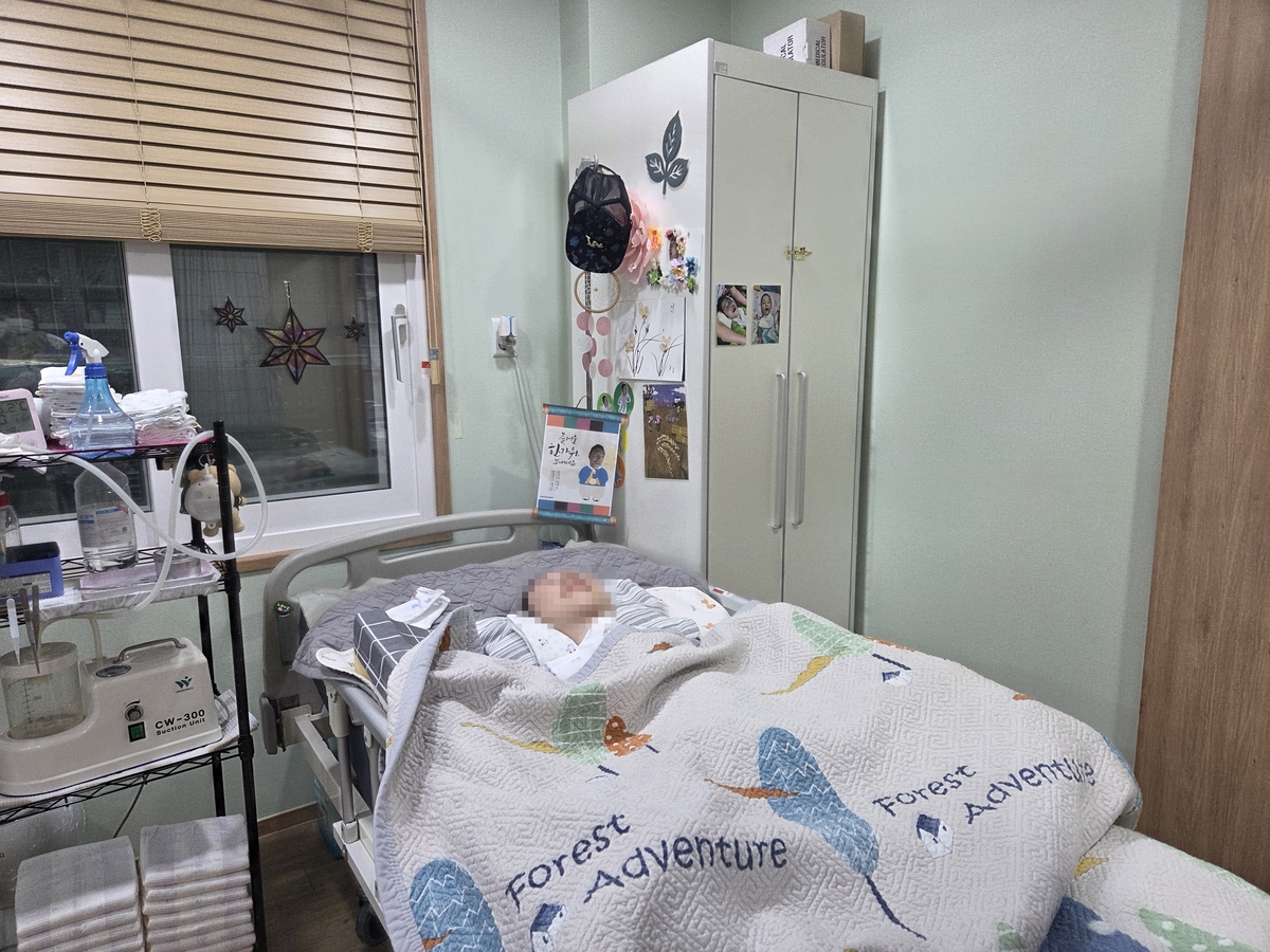 주사랑장애인단기보호센터에서 지내는 이생명(15)군