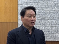 최태원 "젠슨 황, 핵심공급사로 SK하이닉스 언급"…HBM우위 자신