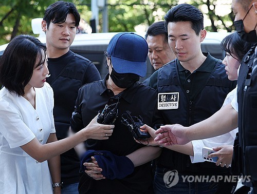 법정 흉기 살인미수 사건 피의자 영장실질심사